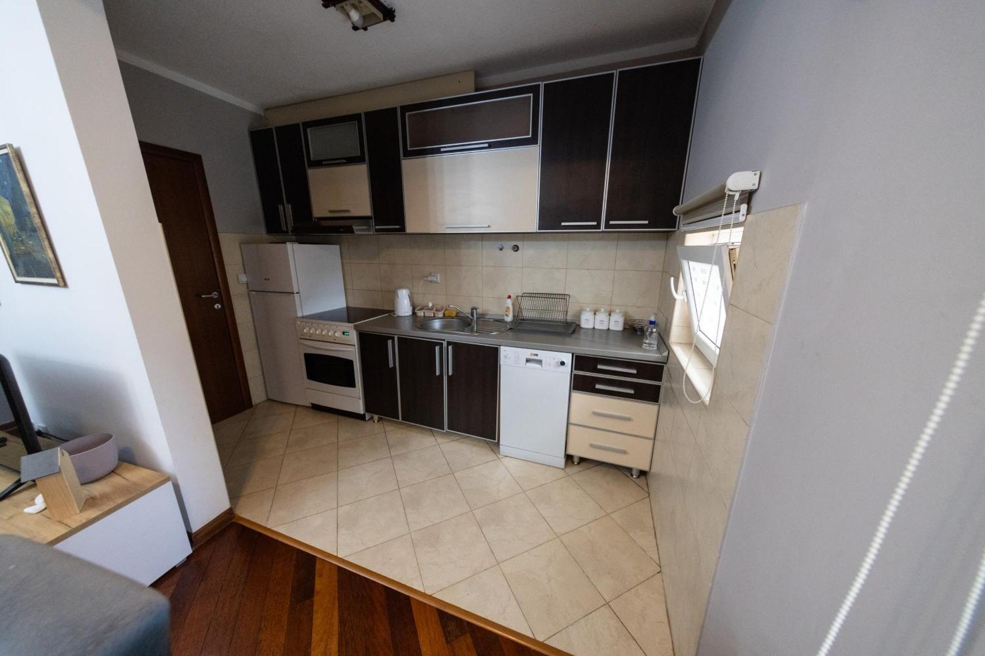Lux Place Apartments Downtown Kragujevac Exterior photo